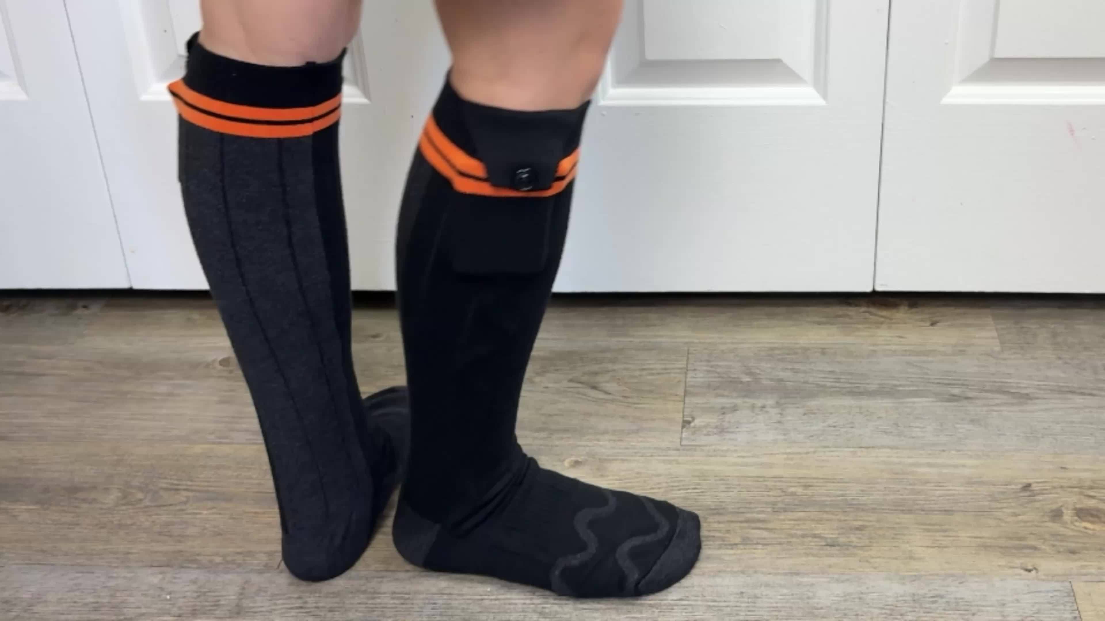 Rechargeable Heated Socks, 5000mAh Battery, 3 Heat Levels, Washable Electric Socks for Hiking, Skiing & Camping
